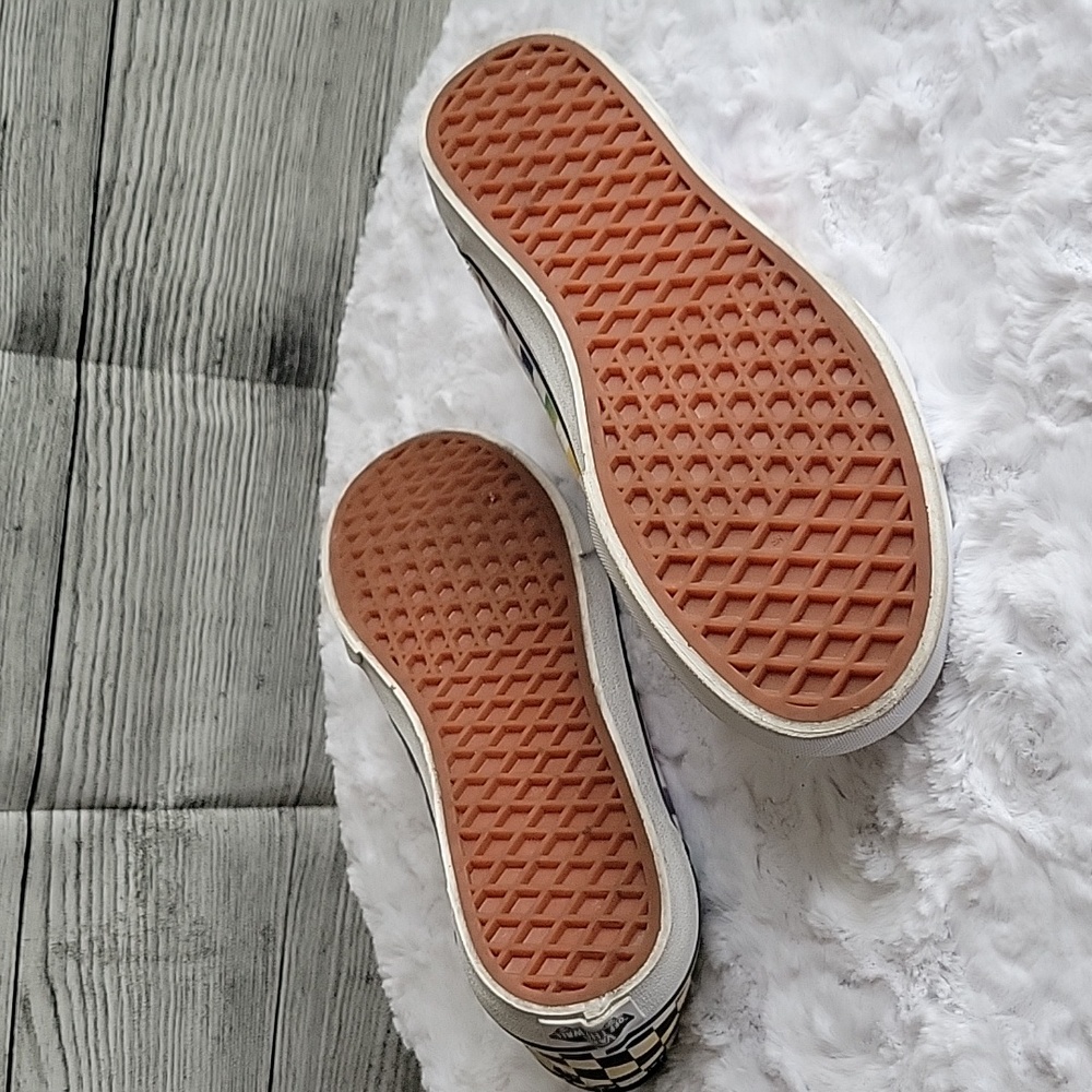 Vans Multicolor Sneakers, Unisex Size  6.0, Decent Condition - Picture 6 of 9